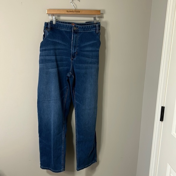 Tommy Bahama Other - TOMMY BAHAMA Mens Straight Leg Mid Wash Jean Sz 48 x 30